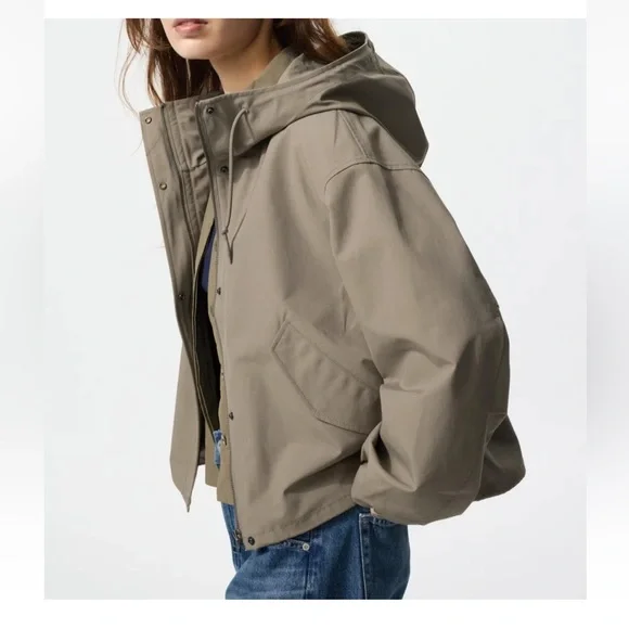 Uniqlo Women's Cotton blend parka in Taupe - Picture 1 of 9